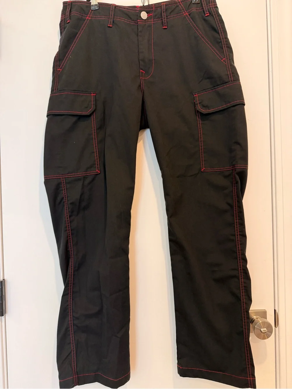 True Religion Black Cargo Pants with Red Contrast Stitching 32x30